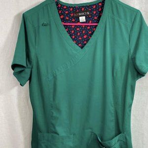 WOMEN'S KOI SCRUB SET